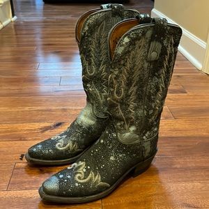 1883 by Lucchese cowboy boots. Unique paint splattered.  Size 8